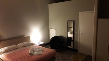 Check-inn Centro Genua