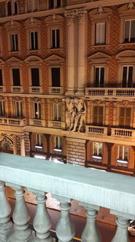 Check-inn Centro 3* Genua