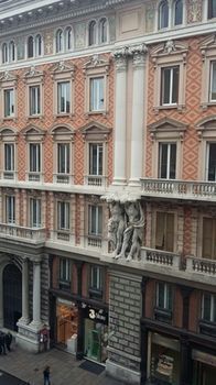 Check-inn Centro Gasthuis 3*